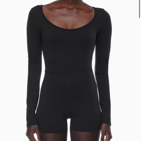 Aritzia Wilfred Black Kaz Romper - Picture 4 of 4